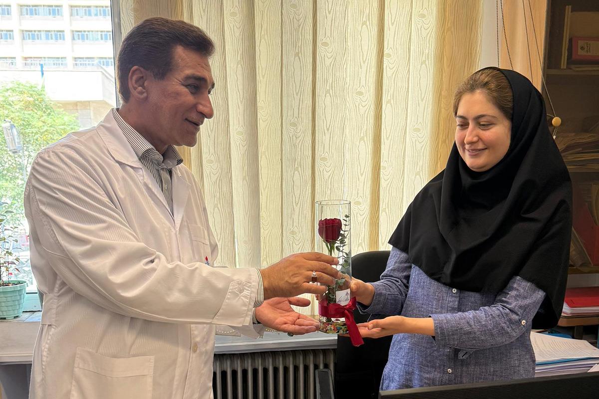 روز داروساز و روز پزشک و روز کارمند 40