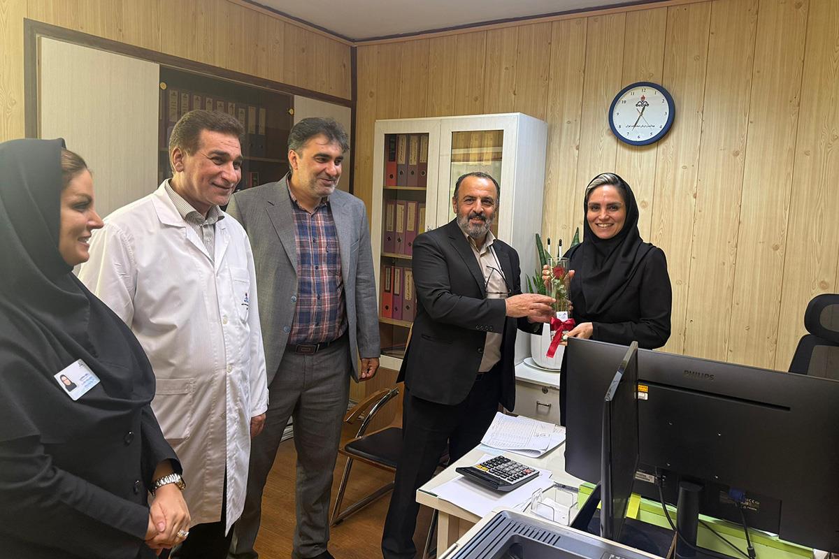 روز داروساز و روز پزشک و روز کارمند 25