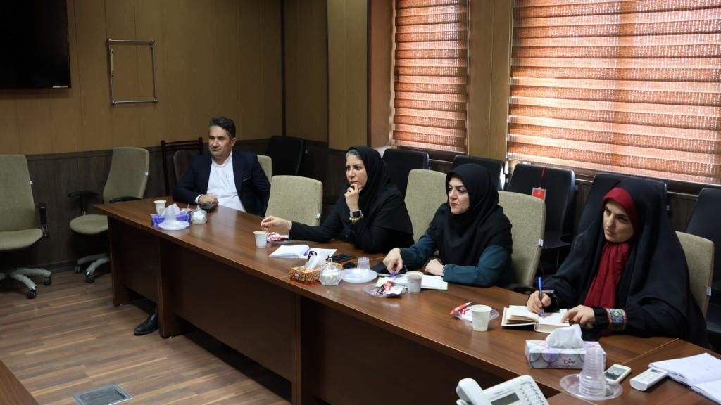 مدیر عامل قم  5