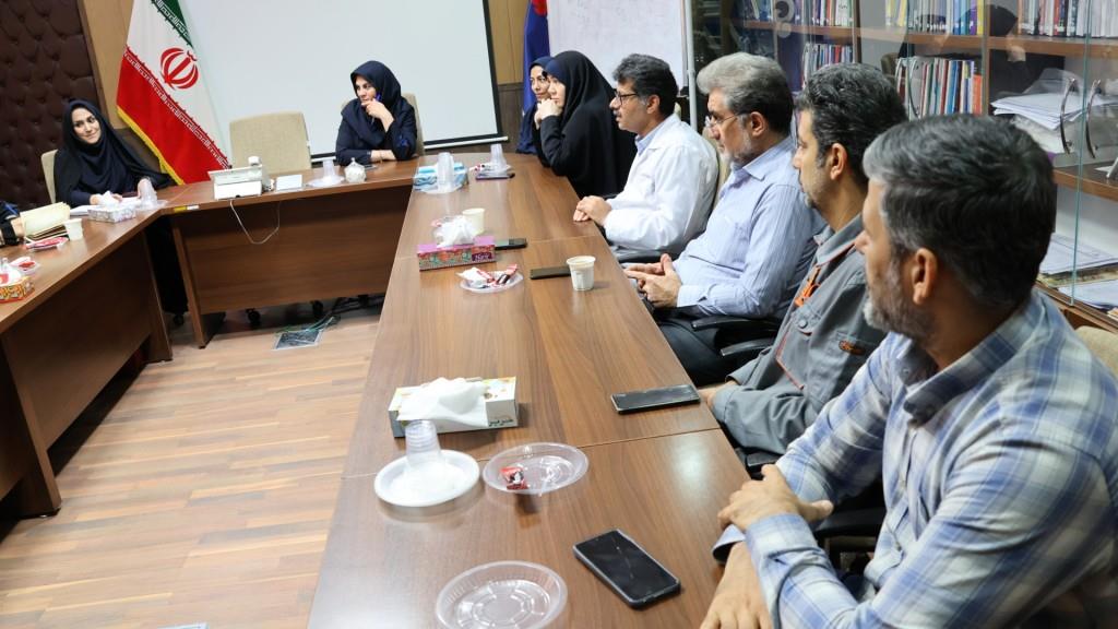 مدیر عامل قم  4