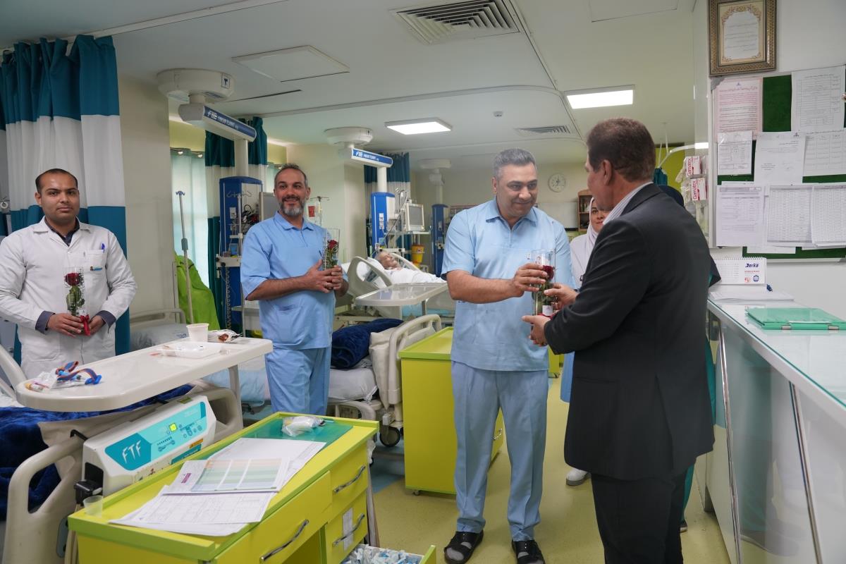 اهدای گل پرستار 1404 46